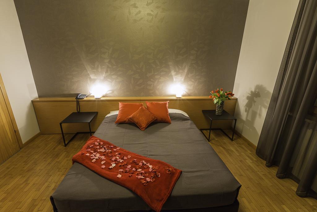 Capo Horn Hotel Darfo Boario Terme Exterior photo