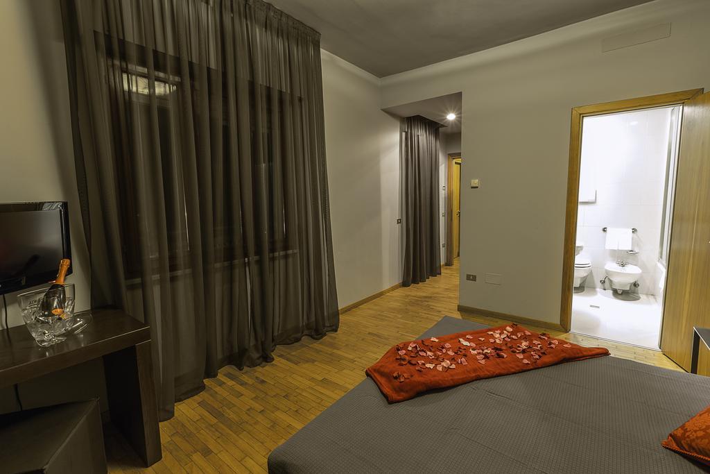 Capo Horn Hotel Darfo Boario Terme Exterior photo
