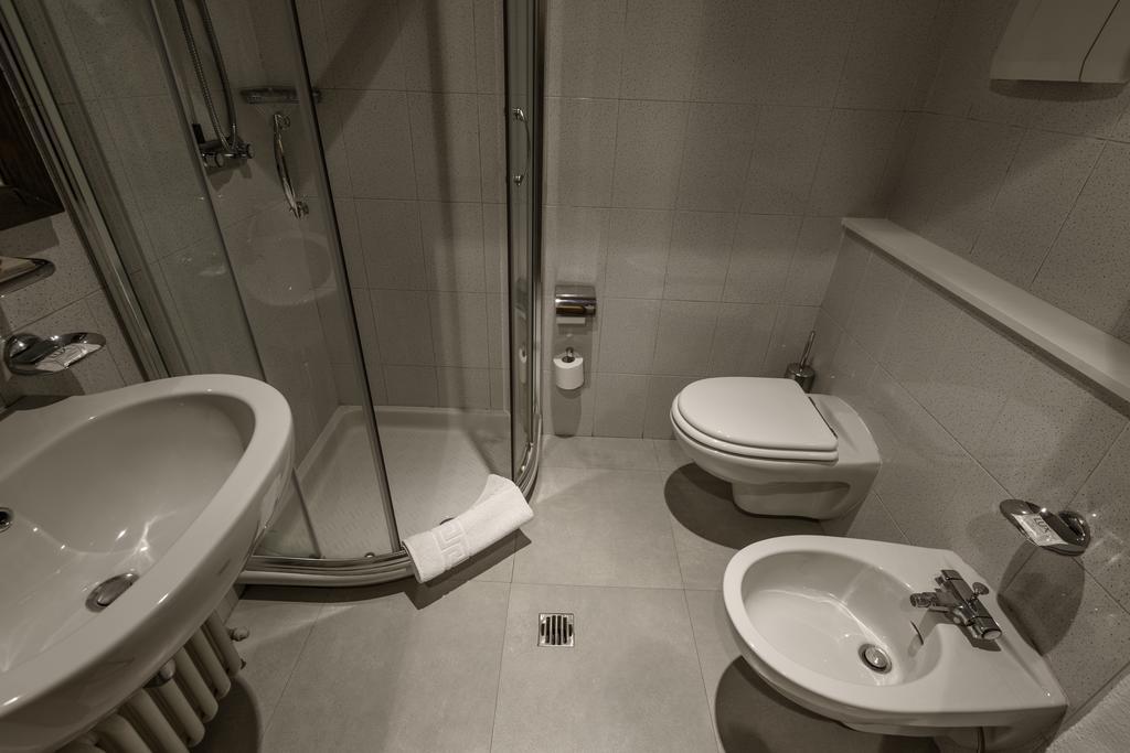 Capo Horn Hotel Darfo Boario Terme Exterior photo